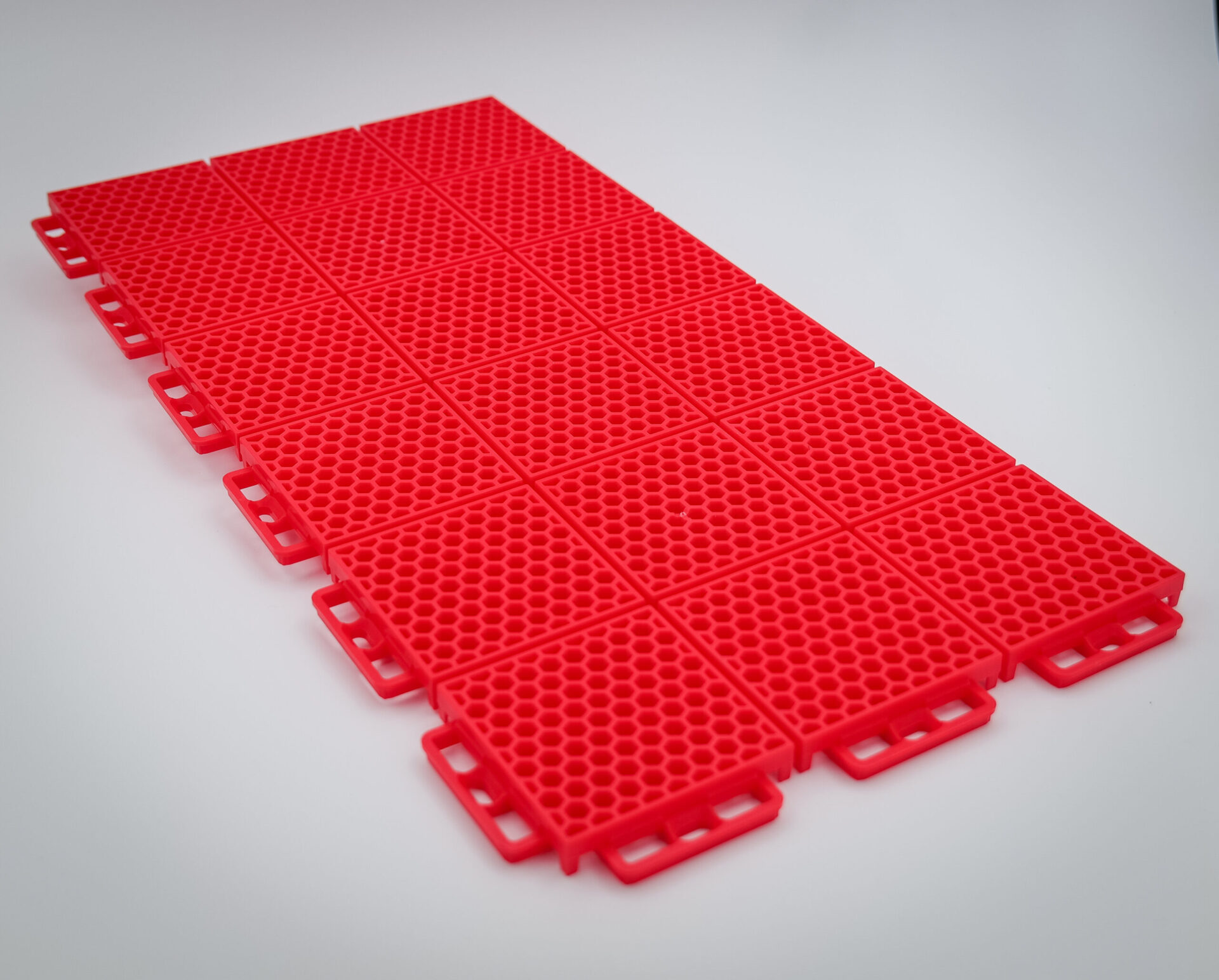 PLANCHER MODULAIRE ROUGE PQT 24, 27 PIED CARRE